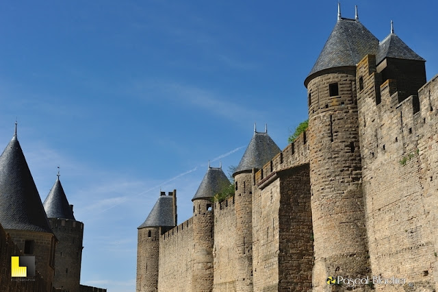 Remparts extérieurs de Carcassonne photo pascal blachier