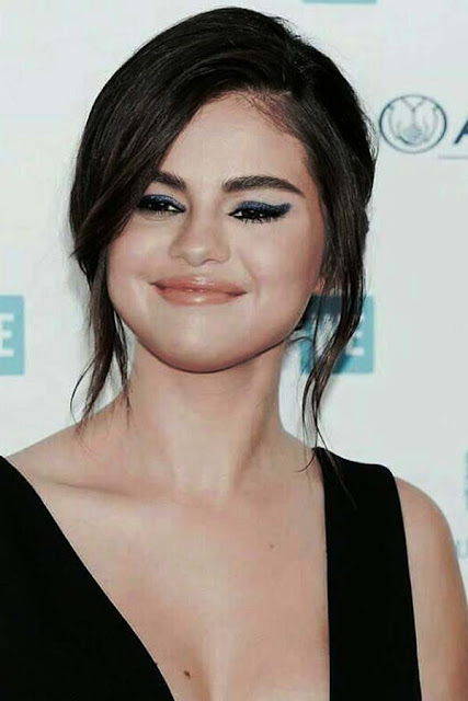 https://celebritynewznviewz.blogspot.com