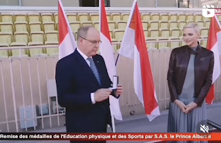 Princess Charlene received medal from Prince Albert II
