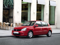 Red Renault Clio Campus 2009 Side View 
