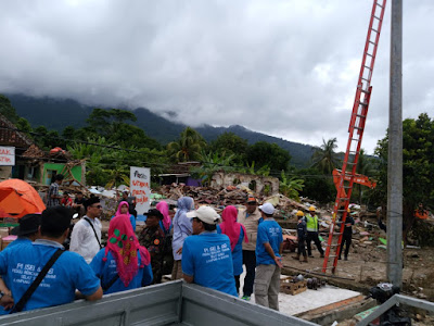 ISEI dan PI ISEI Lampung Salurkan Bantuan ke Korban Tsunami Selat Sunda