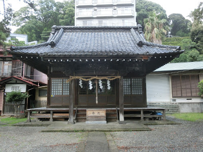 湯前神社