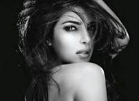 Priyanka Chopra Beauty with Hot Look