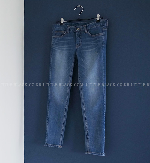  Five-Pocket Cropped Jeans