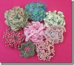 hand-knitted-corsages_thumb