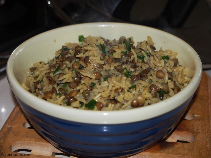 http://food.eatrelaxenjoy.com/2017/09/majadra-rice-lentils.html