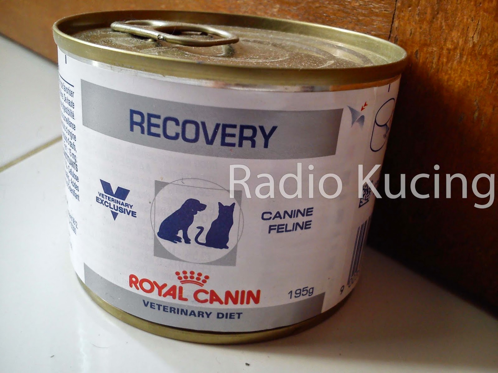 Berikut ini adalah penampakan kemasan produk Royal Canin Recovery Wet Food