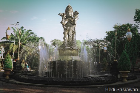 Bali merupakan salah satu tujuan wisata terpopuler di Indonesia Kawasan Jalan Gajah Mada Denpasar: Sudah Siapkah Makara Tujuan Wisata Baru?