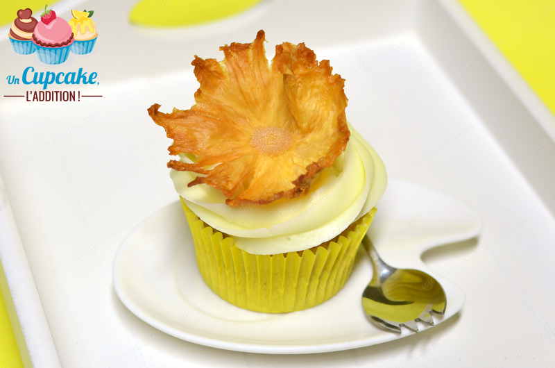Cupcakes "Hummingbird" : à base de banane et d'ananas, recouverts d'un glaçage au cream cheese crémeux, ce Cupcake est tellement doux que ces petits oiseaux ne pourraient s'empêcher de le butiner !