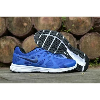  Nike Revolution original warna biru