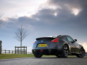 Nissan 370Z Black Edition 2011 (7)