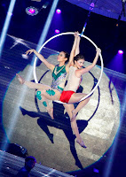 Anne Curtis and Karylle's aerial stunt