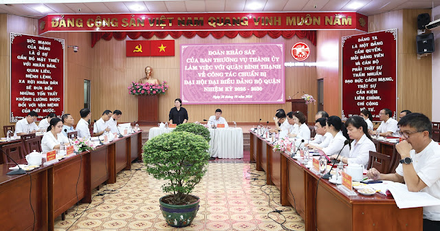 Đồng chí Văn Thị Bạch Tuyết, UVBTV, Trưởng Ban Tổ chức Thành ủy TPHCM phát biểu kết luận. (Ảnh: AH) Đồng chí Văn Thị Bạch Tuyết, UVBTV, Trưởng Ban Tổ chức Thành ủy TPHCM phát biểu kết luận. (Ảnh: AH)