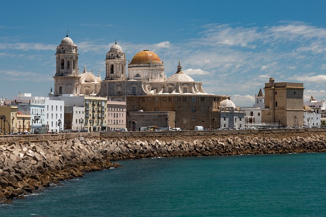 El turismo en España: Cádiz. Turystyka w Hiszpanii: Kadyks