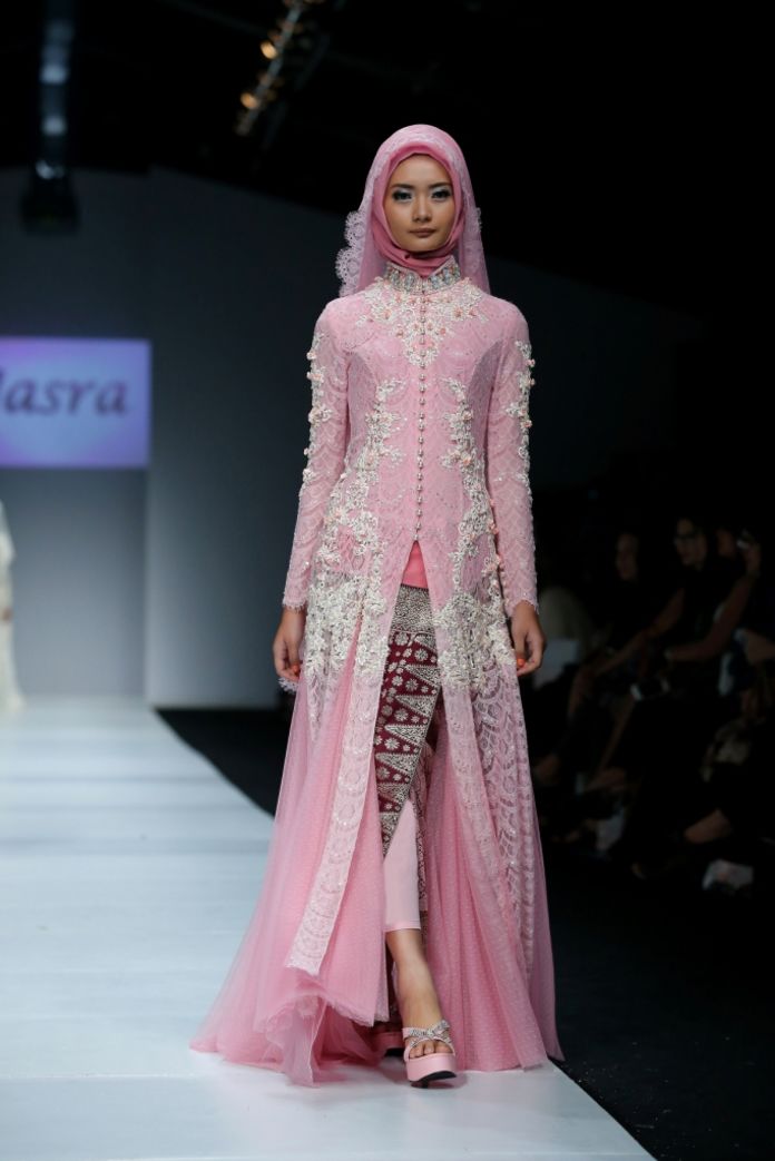 Contoh Kebaya  Muslim Terbaru Kumpulan Model Kebaya  Modern