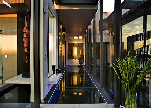 Glass floor in the modern home 