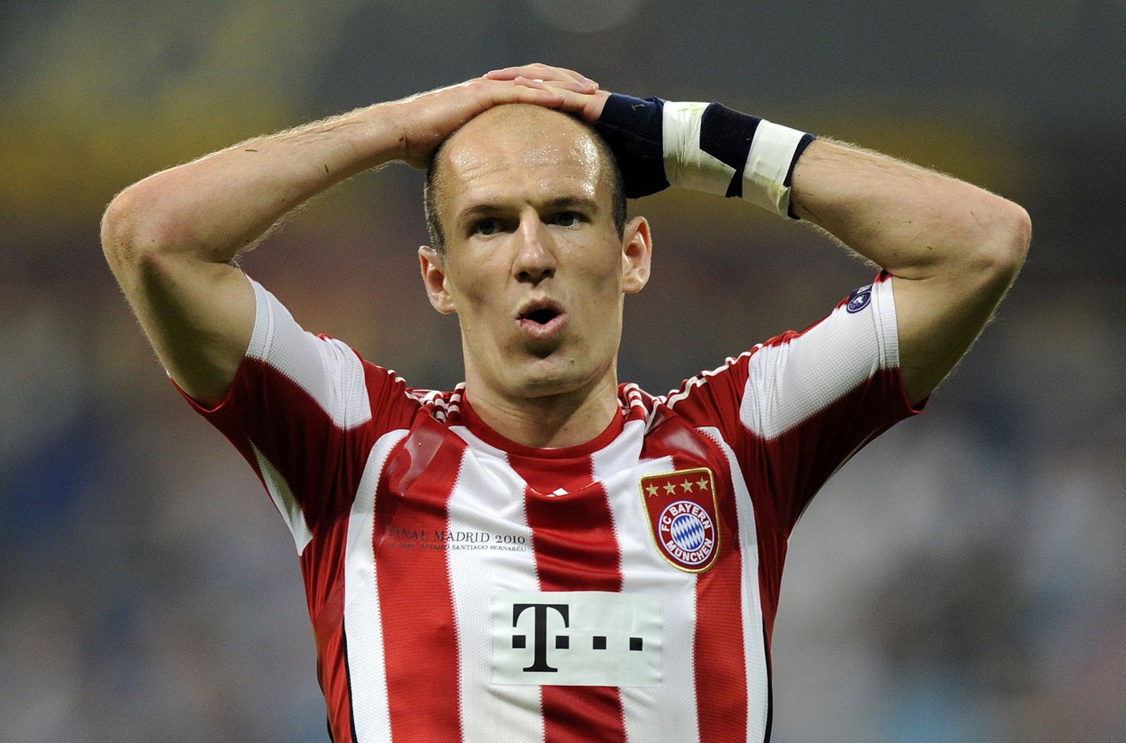 Arjen Robben Pictures | Latest Sports Alerts