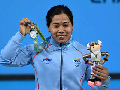 India’s Bindyarani Devi wins silver at Asian Championships