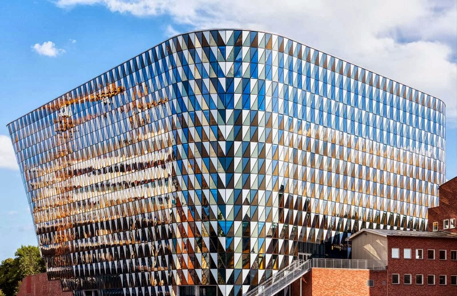 Karolinska Institutet Aula Medica by Wingårdh Architects