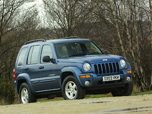 Jeep Cherokee UK Version 2003 (3)