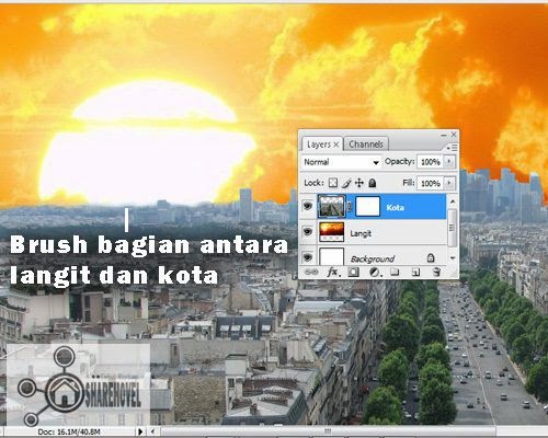 Buatlah layer mask pada gambar kota kemudian gunakan brush tool - trik cara membuat efek sunset di photoshop