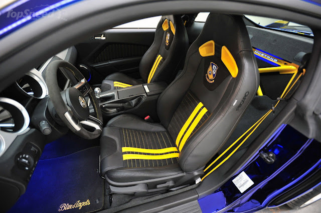 2012 Ford Mustang Interior