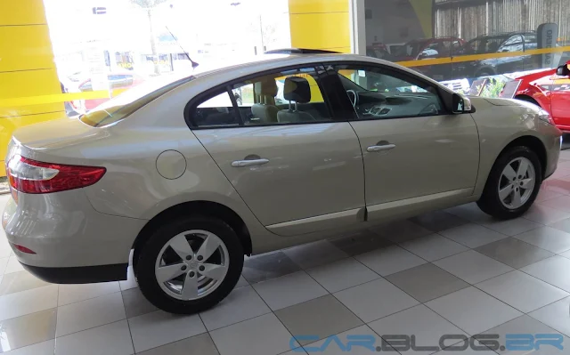 carro Fluence Renault 2013