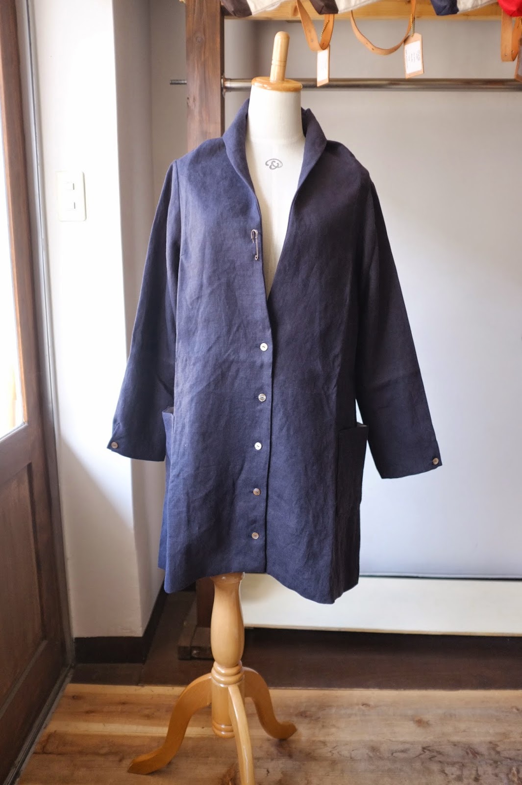 Simon 's&co.: SARAXJIJI : Oxford Linen Coat and R-cotton asymmetry CD