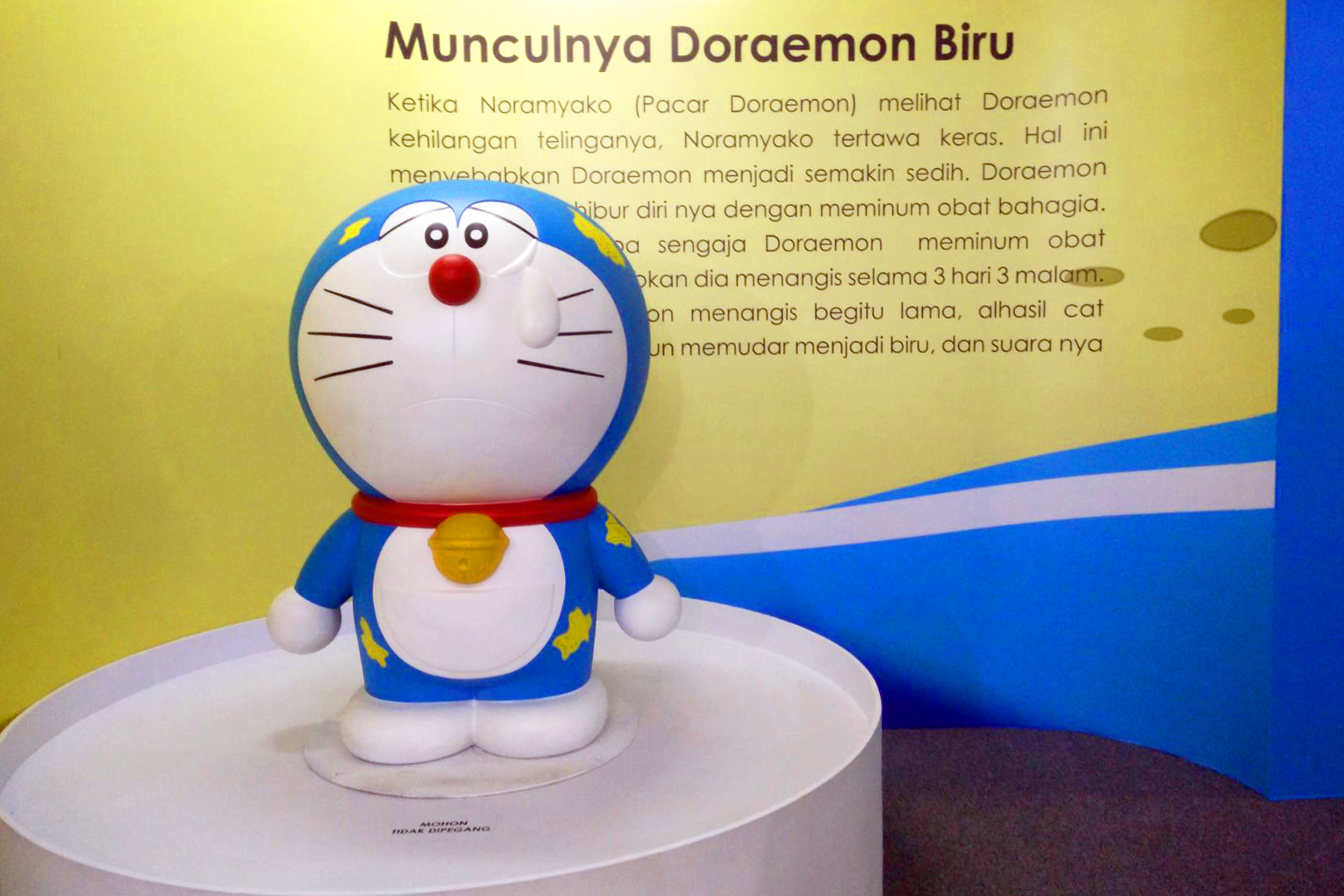 Gambar Doraemon Sedih Dan Kata Kata Cikimmcom