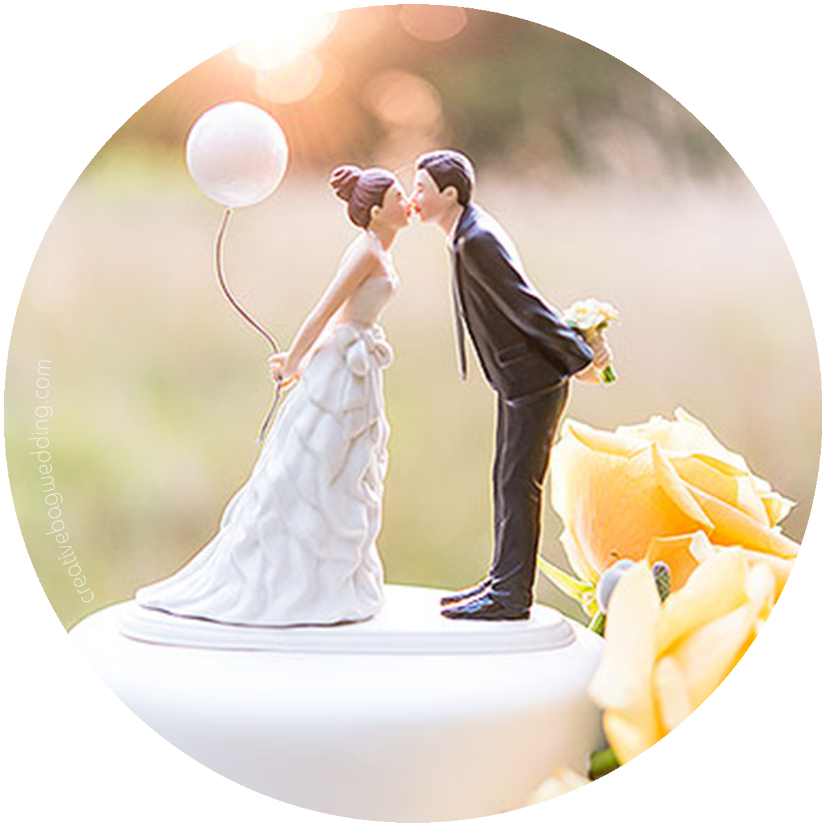 custom cake toppers from Creative Bag Wedding | Creative Bag