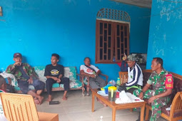 Komsos dengan Warga Desa Cemaga Tengah, Babinsa David Alaslan Sosialisasikan Dampak Karhutla