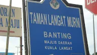 Rumah Teres Banting