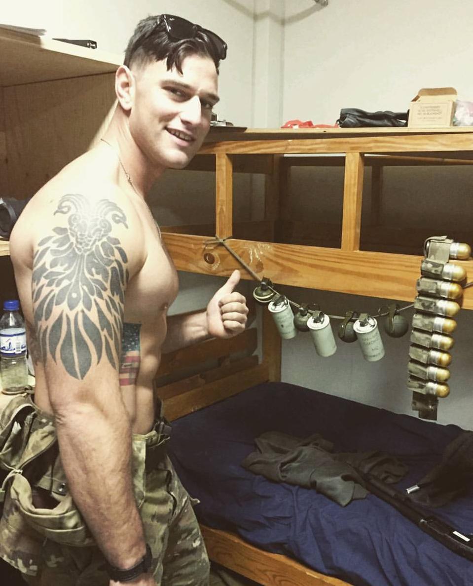 sexy-strong-soldier-shirtless-muscle-military-man-straight-tattoo-hunk-smile