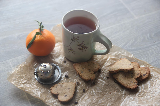 Cuillère et saladier : Sablés gingembre et pépites de chocolat (vegan)