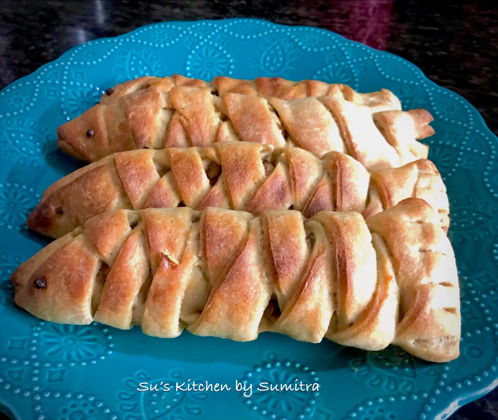 Su's Kitchen by Sumitra : Fish Bread