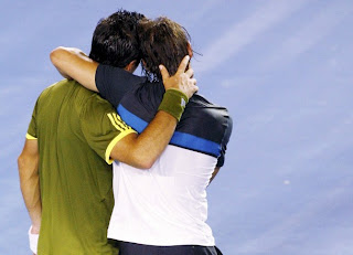 Rafael Nadal and Fernando Verdasco hugging each other