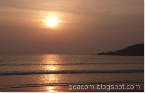 palolem beach sunset