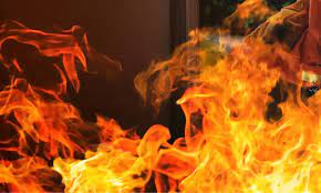 Fiscalía de Jarabacoa solicita prisión preventiva para hombre intentó quemar casa con su madre en el interior