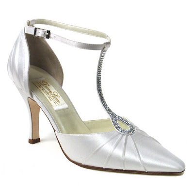 Shoes  Weddings on Beautiful Comfortable Wedding Shoes For Bride