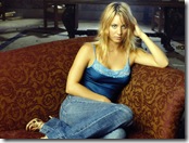 Kaley Cuoco (8)