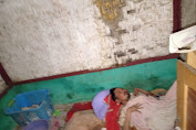 Seorang Warga Ciseeng Sudah 2 Tahun Lumpuh dan Tinggal di Gubuk Reyot