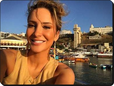 CLAUDIA LEITTE É ACUSADA DE RACISMO APÓS PUBLICAR FOTO EM HOMENAGEM A SALVADOR