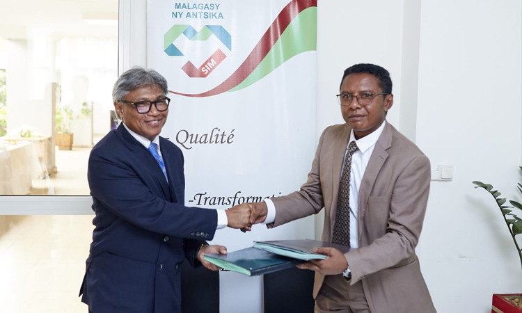 Signature de convention de partenariat entre le SIM et le BNM dans le cadre de la promotion du label « MALAGASY NY ANTSIKA »