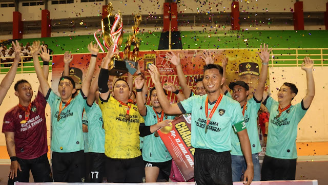 Champions! Polres Banggai Juara 1 Turnamen Futsal Kapolda Sulteng Cup 2023