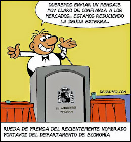 Rueda de prensa del recientemente nombrado Portavoz del Departamento de Economía. Queremos enviar un mensaje muy claro de confianza a los mercados... estamos reduciendo la deuda externa...