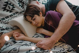 Rugi Jika Suami Tidak Memeluk Istri Setiap Hari Ketika Tidur, Ini 7 Manfaatnya