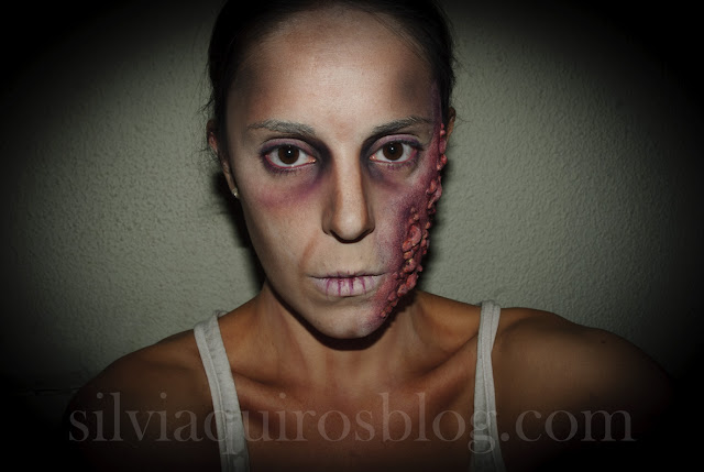 Maquillaje Halloween 12: Zombie con pompas de pus, Halloween Make-up 12: Zombie with pus bubbles, special effects, efectos especiales, Silvia Quirós