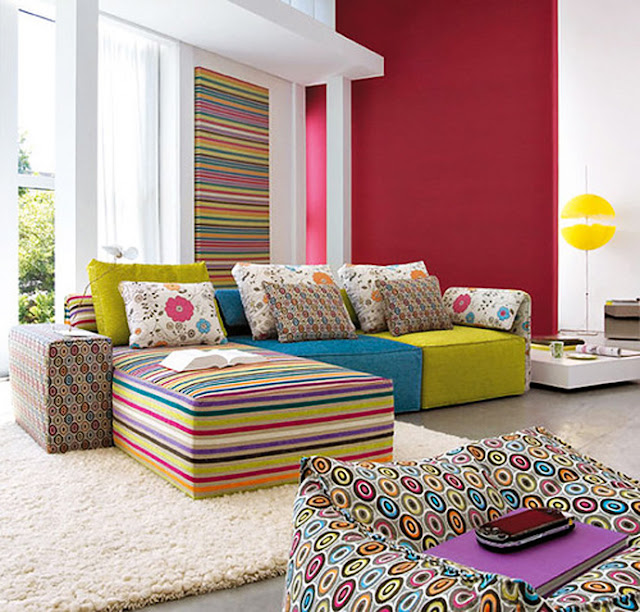 warna-kontras-dalam-interior-ruang-rumah