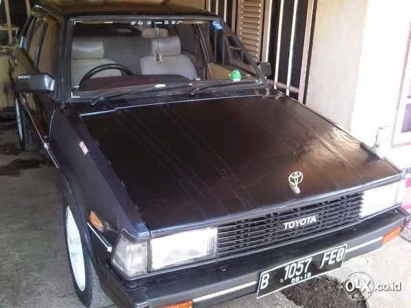 DIJUAL TOYOTA COROLLA DX 1982 SEHAT GARUT LAPAK MOBIL 