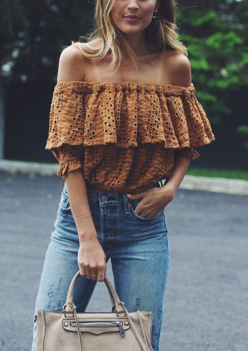 summer look | off-shoulder blouse + bag + jeans